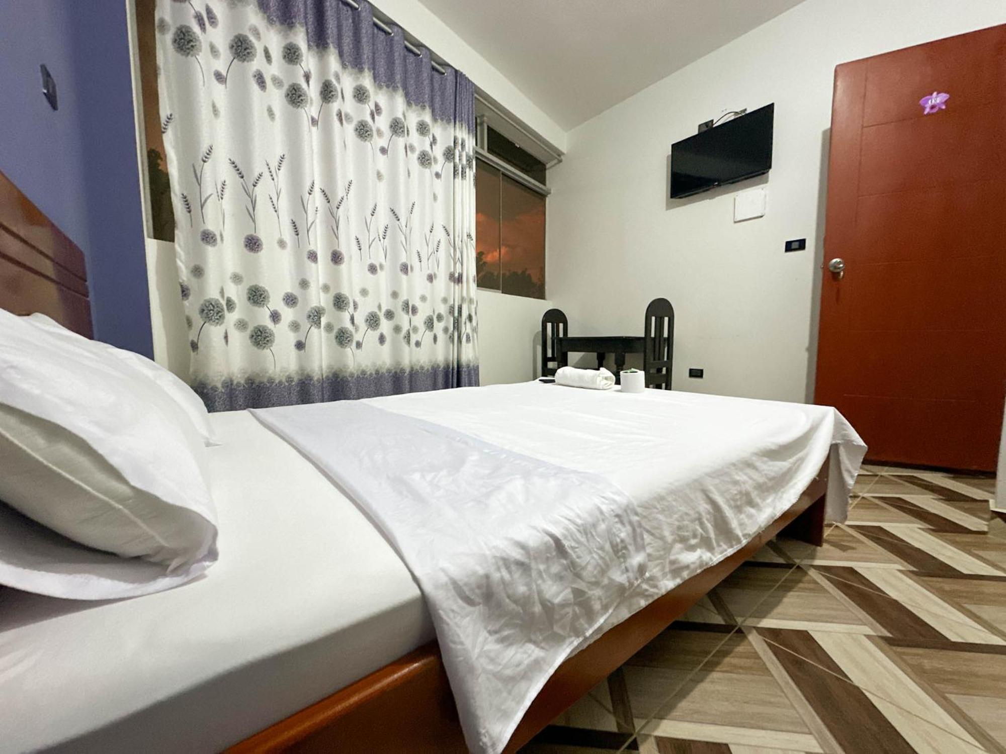 Hospedaje Miraflores Мойобамба Екстериор снимка